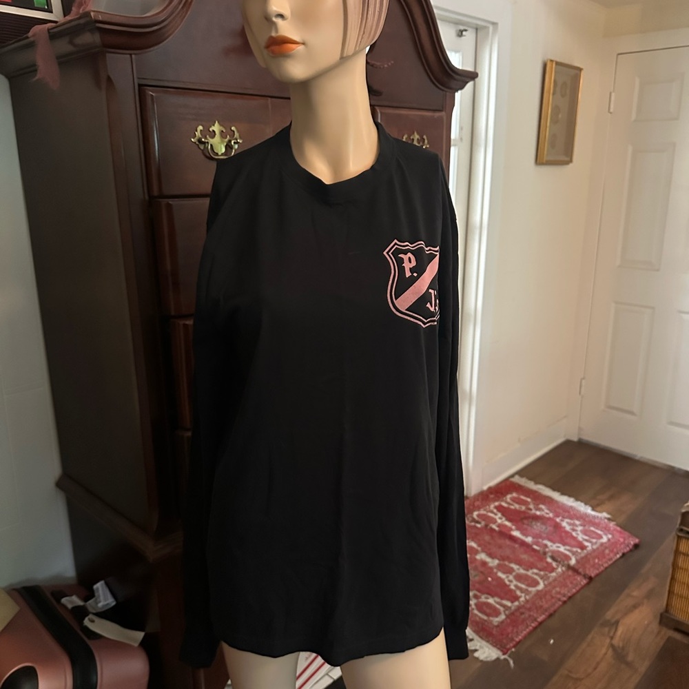 Black and Pink Long Sleeve Tees